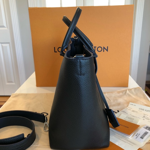 Authentic Louis Vuitton Pernelle Tote Noir - Picture 6 of 8